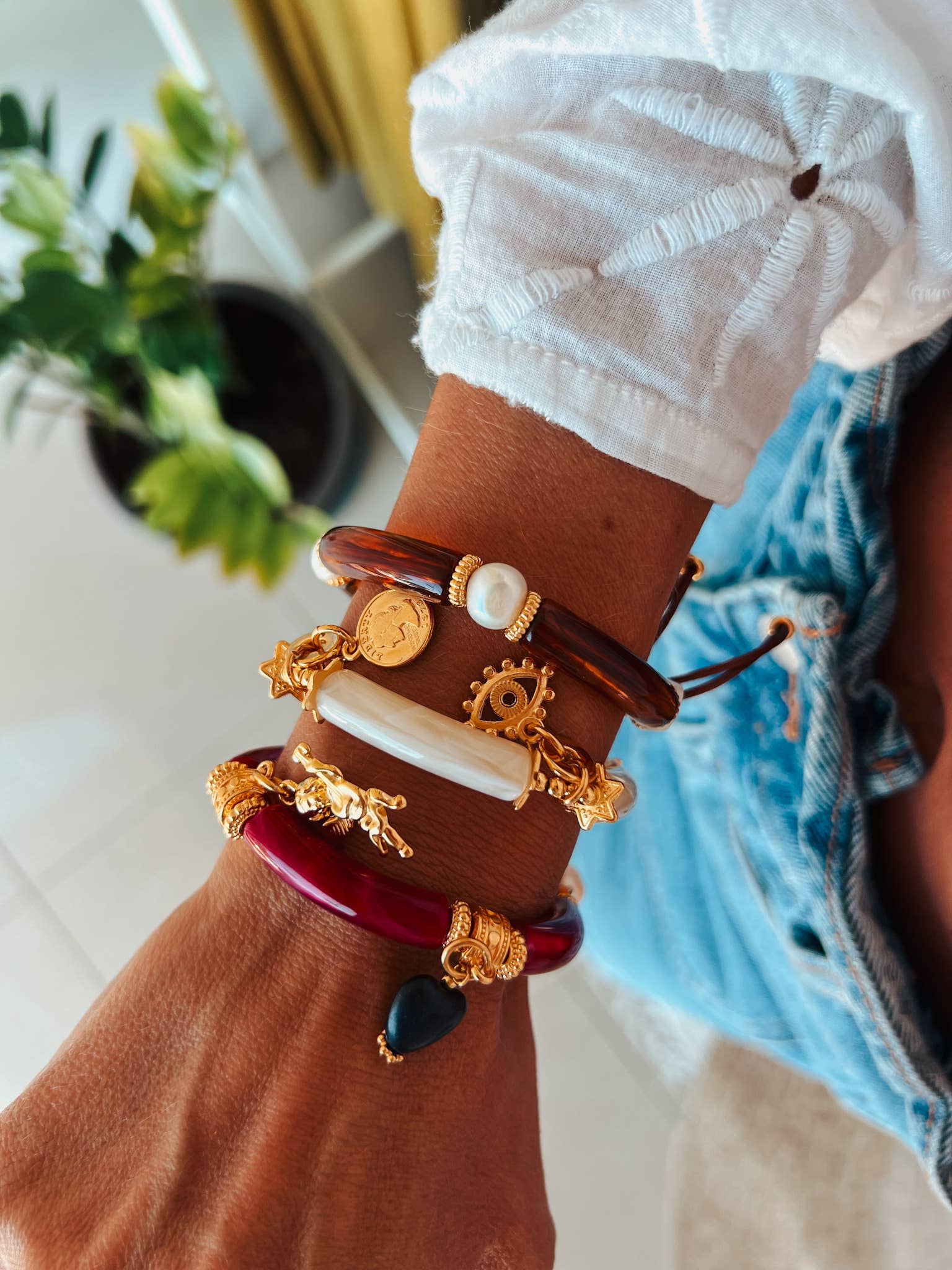 Tartaruga & Gold Charm Bracelets