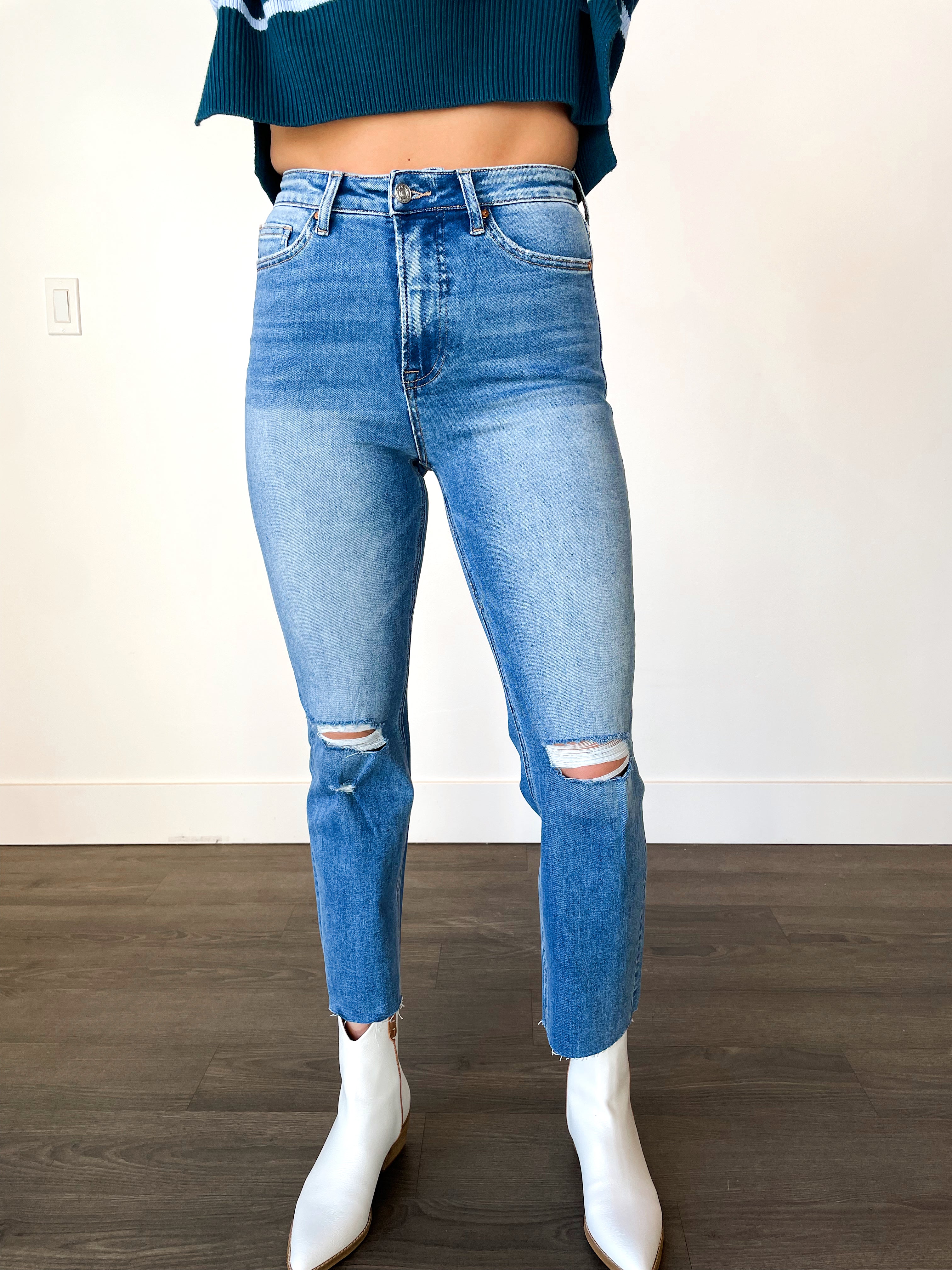 Frankie Super High Rise Slim Straight