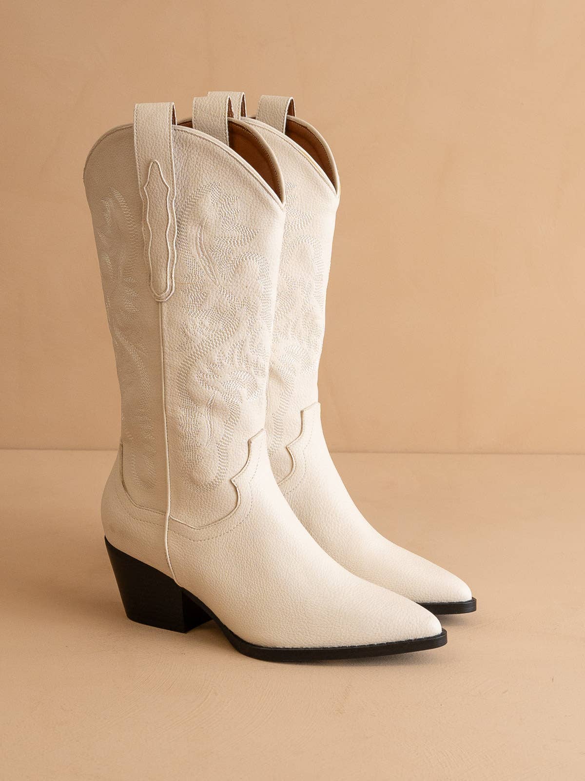 Amaya Off White Classic Western Boot